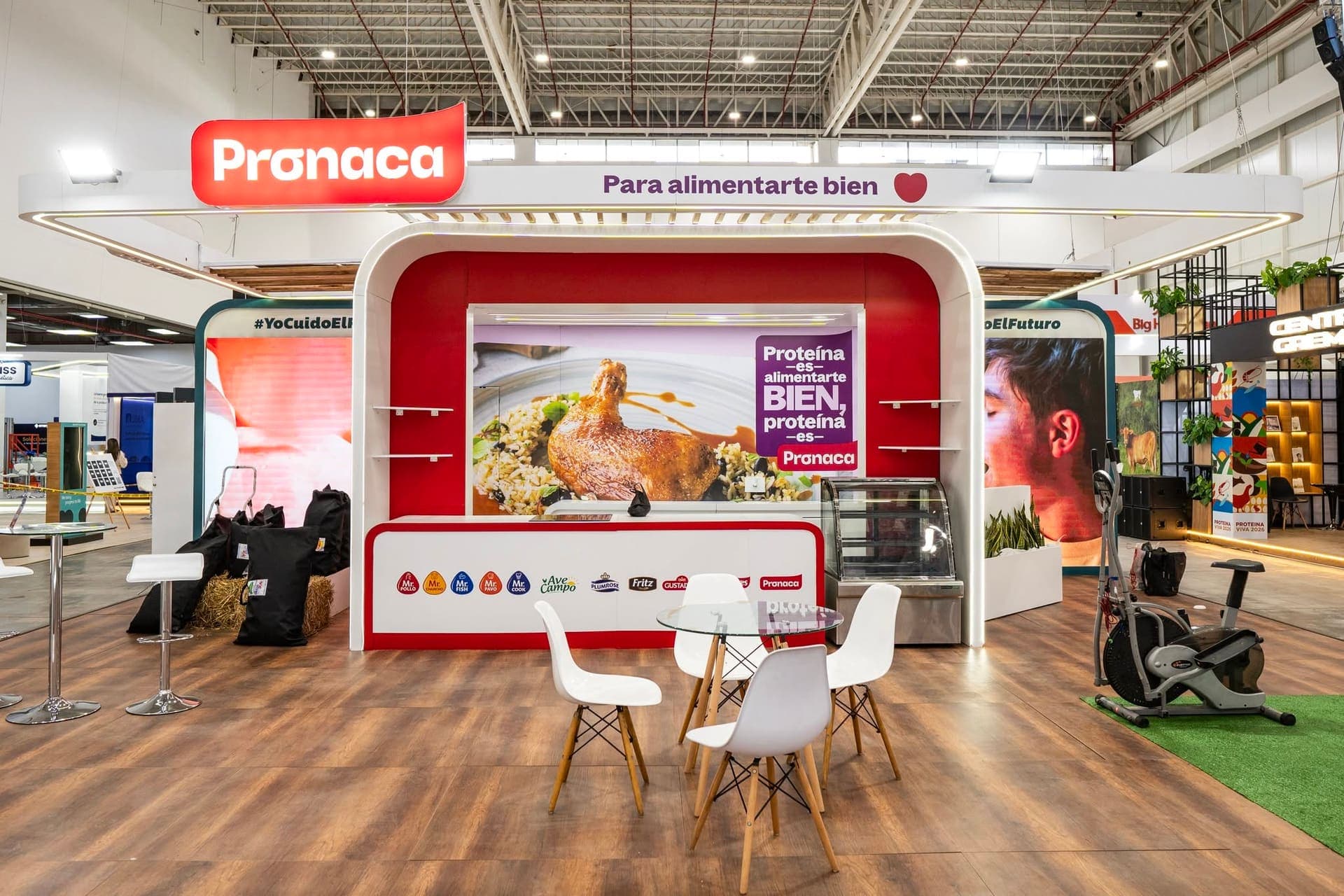 Pronaca — Stand · Feria corporativa